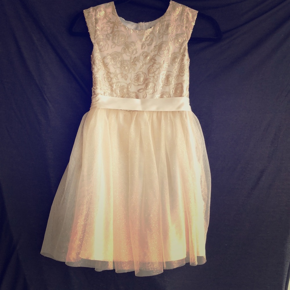 Girls 10 Gorgeous RUUM dress